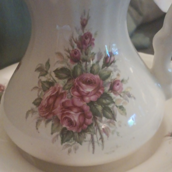 🤠Vintage VB Athena Small Ceramic Pitcher & Bowl - Picture 2 of 6